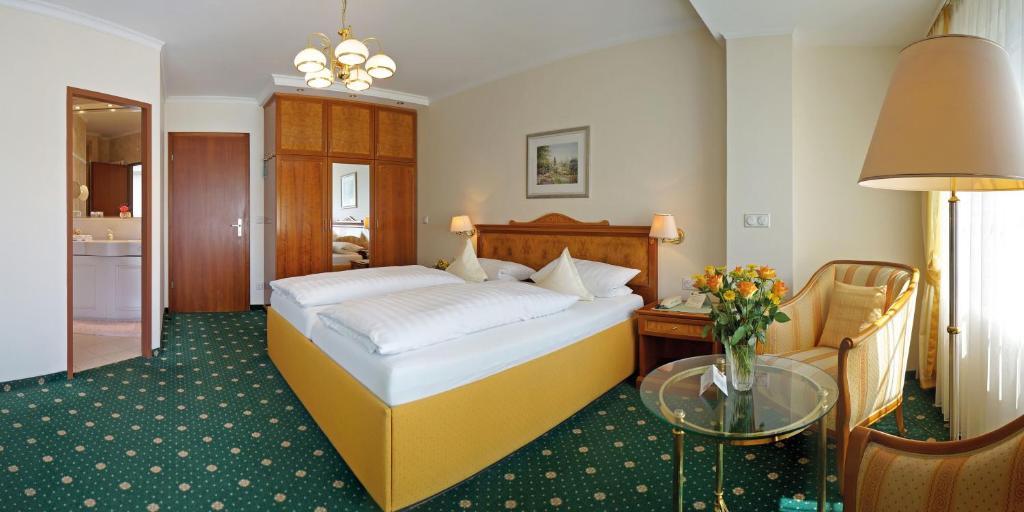 Hotel Sacher-Stoiber Bad Fussing Room photo